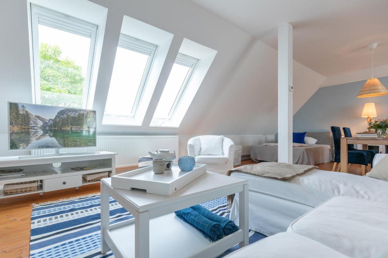 Kuestenwind Husum  Extérieur photo